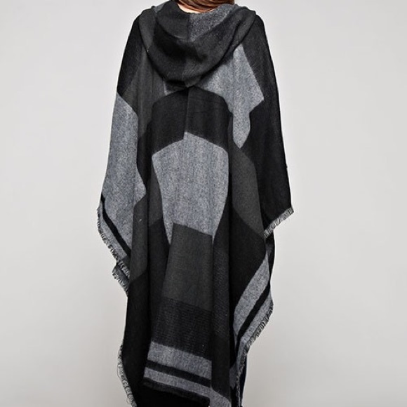 Black & Gray Plaid Scarf Fringe Hooded Poncho - Picture 4 of 5